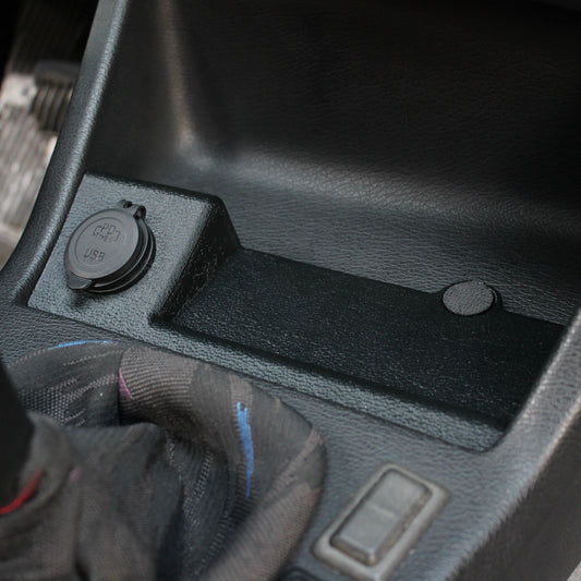 Cendrier de remplacement et support de téléphone pour panneau utilitaire BMW E30 - Prise de charge USB simple