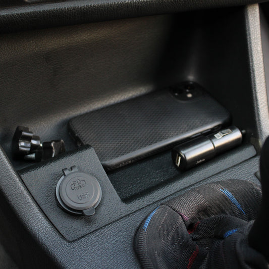 BMW E30 Utility Panel Ashtray Replacement & Phone Mount - Single USB Charge Socket